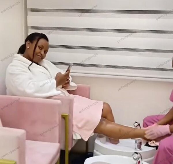 Pedicure Service