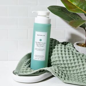 Naturium The Multi-Vitamin Daily Nutrients Body Wash