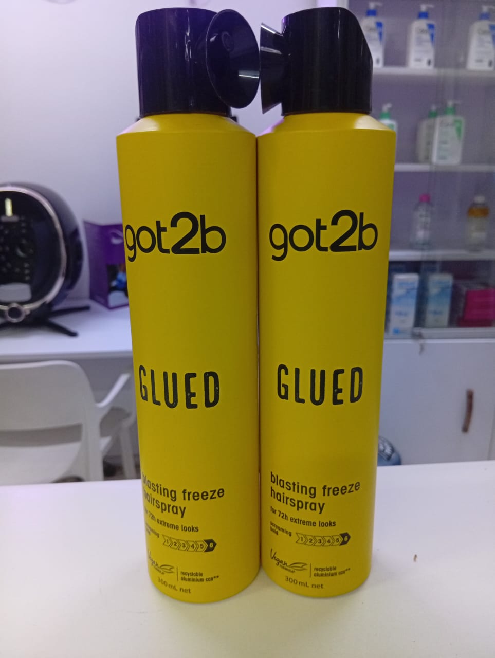 Got 2b Glued Blasting Freeze Hairspray- pack of 2